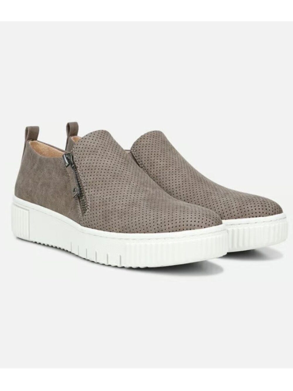 SOUL Naturalizer Turner Slip-On Sneakers – Grey – Size 8 (BNWT)